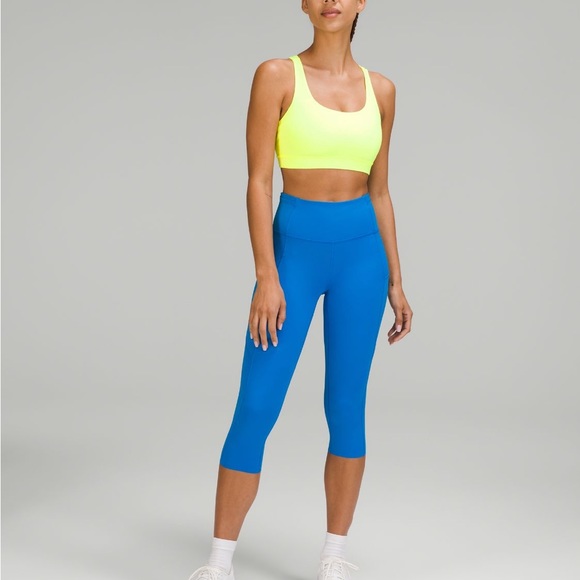 Lululemon energy bra medium support B-D cup highlight yellow sports bra - Picture 3 of 10